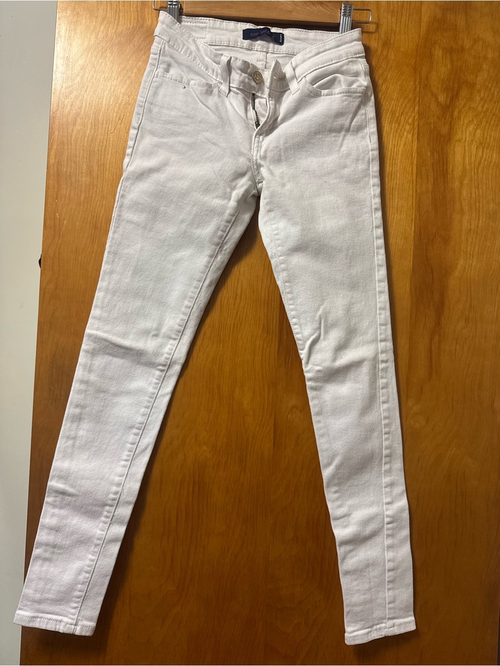 Levi's White Skinny Jeans - Slim Stretch Denim